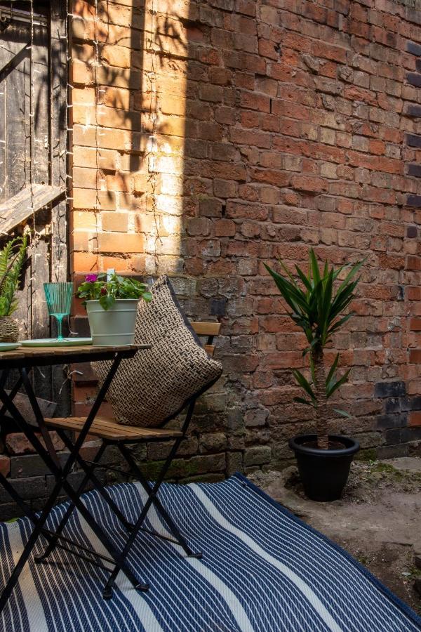 Ground Floor Olive Suite, Digbeth Studio เบอร์มิงแฮม ภายนอก รูปภาพ